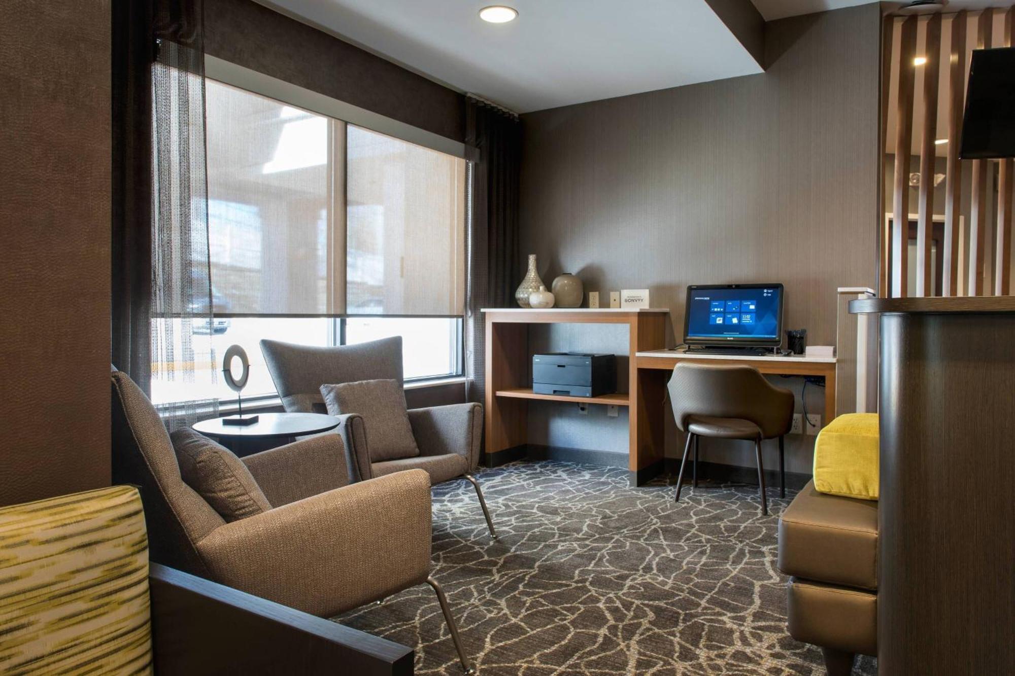 Springhill Suites Danbury Exterior foto