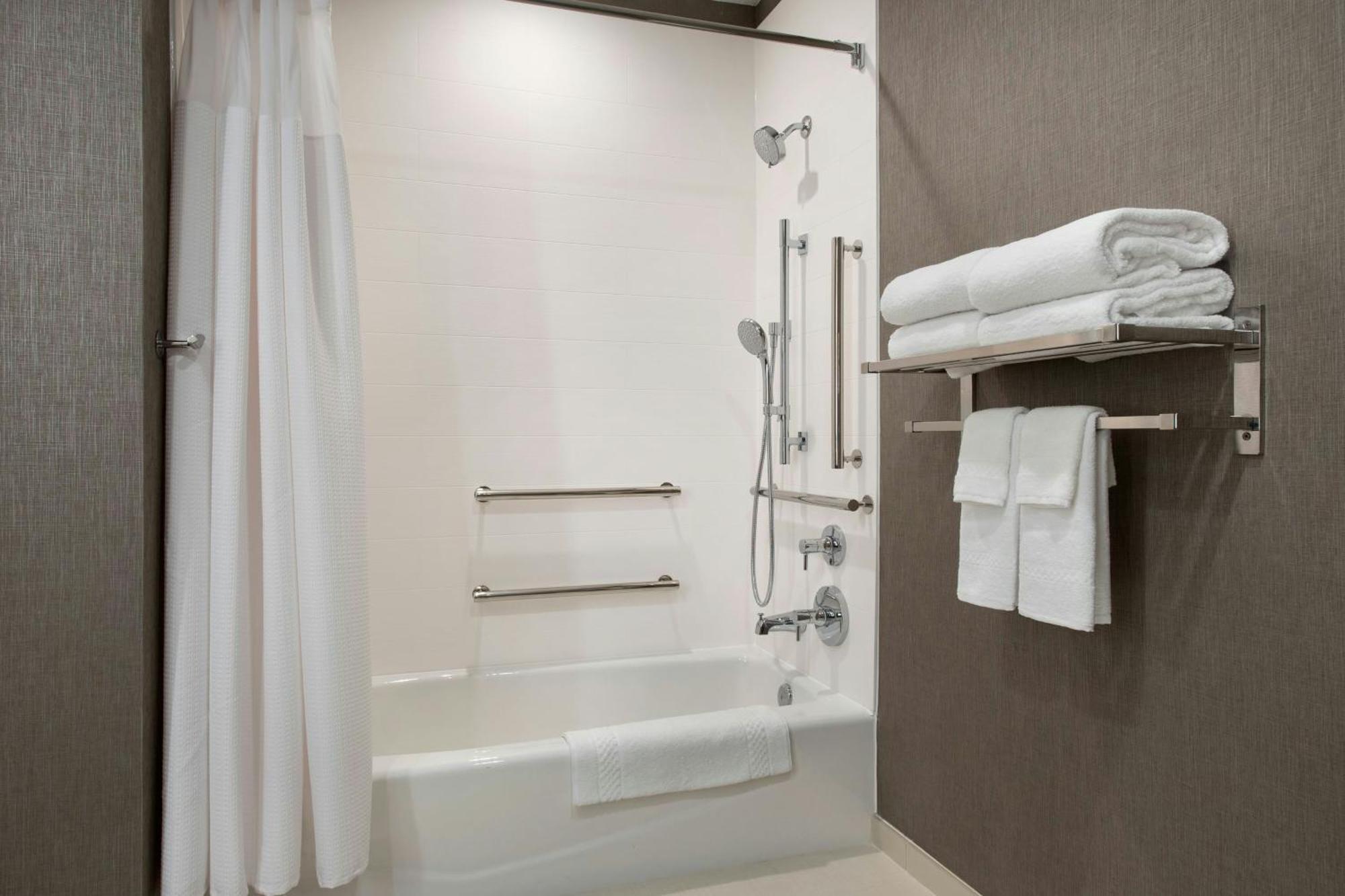 Springhill Suites Danbury Exterior foto